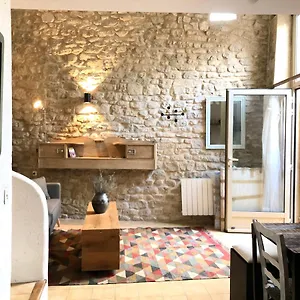 https://studio-57-a-saignon.fr-provencehotel.com
