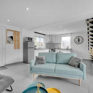 https://la-mediterraneenne.midi-pyreneeshotels.com